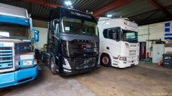 20260329-Tom-Holding-00250